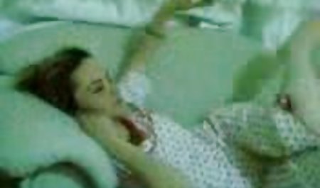 او را خوشحال کن تا فیلم سکسی بکن بکن او خیلی شهوانی رقص کند