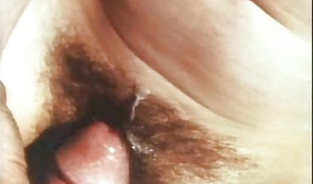 زیبایی Bootylicious که بصورت آنالیز در صندلی تنگ شده است سوپر سکسی بکن بکن