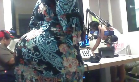 نوجوان لاتینا و MILF بکن بکن سکسی خارجی فاک
